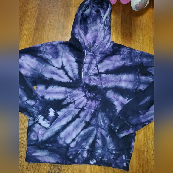 Zine Clothing Purple Tie-Dye Hoodie - Picture 12 of 12